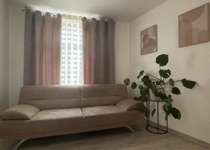 U Radnice, 3 * Зноймо